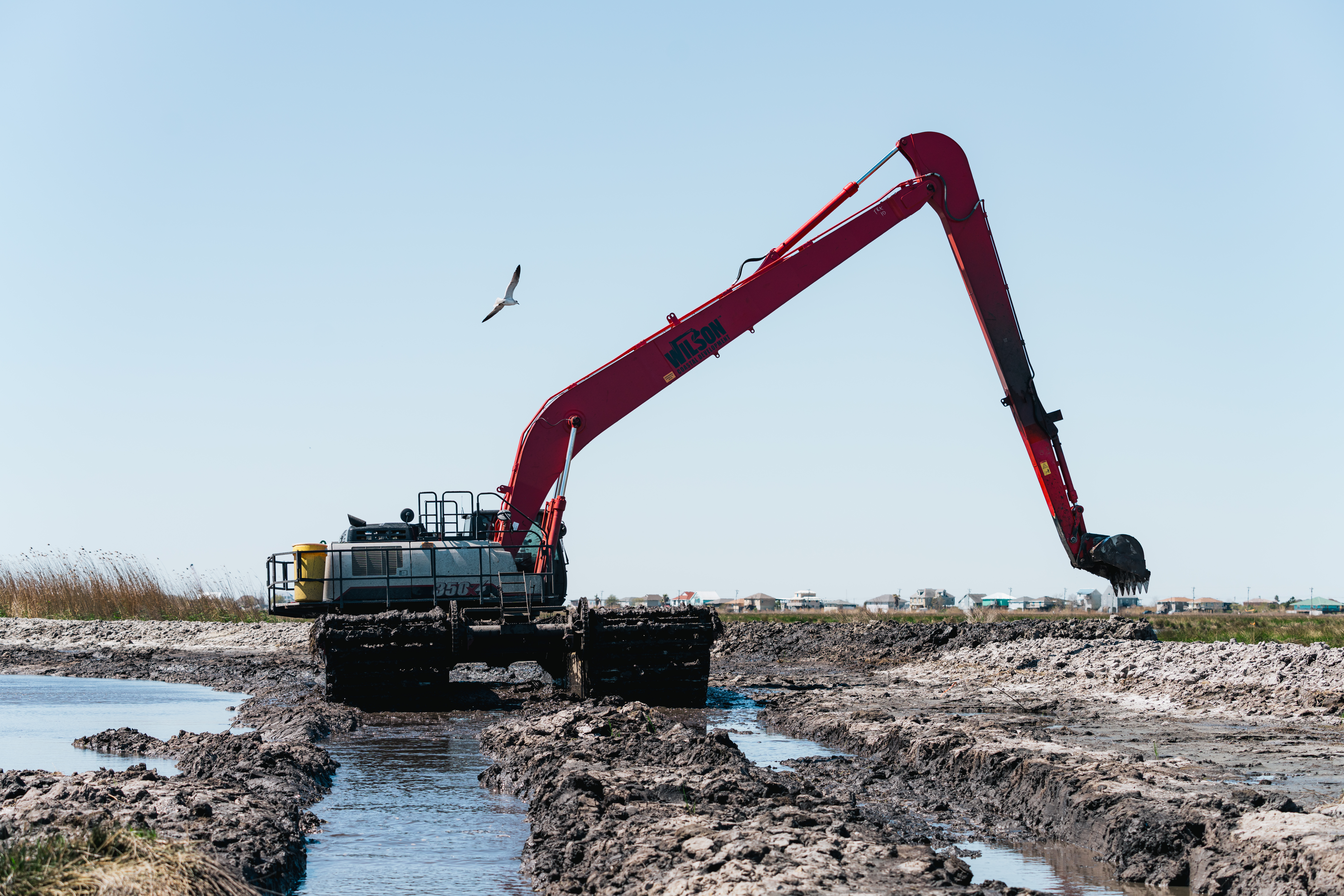 Amphibious machines