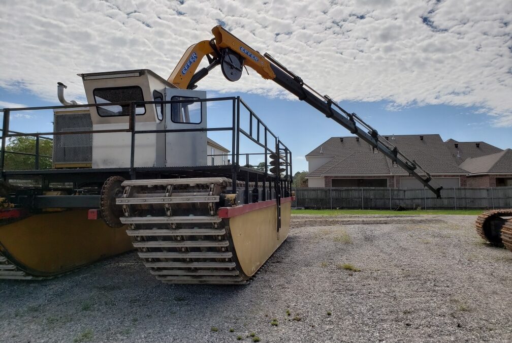 Knuckle Boom Crane