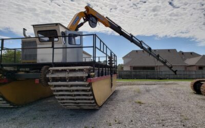 Wilco Marsh Buggies | When to Rent a Knuckle Boom Crane: Cost, Benefits & Project Guide When to Rent a Knuckle Boom Crane: Cost, Benefits & Project Guide